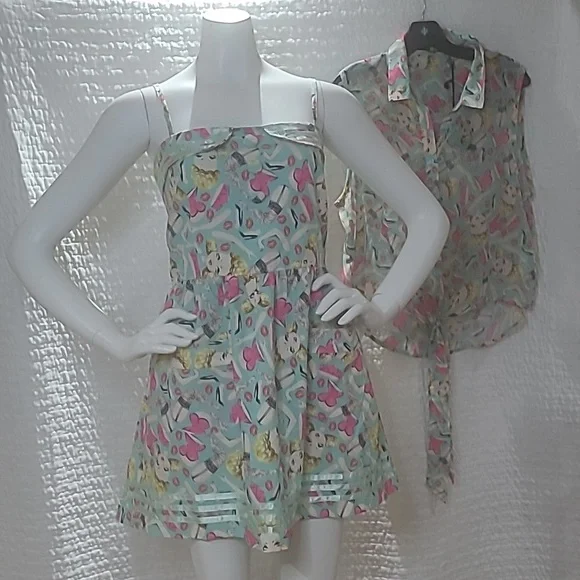 Matching Set - Picture 2 of 16